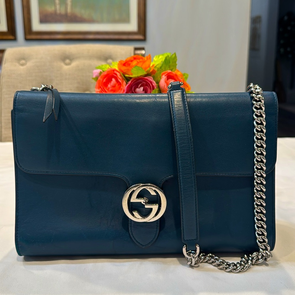 Authentic Gucci Interlocking Leather bag - Picture 4 of 16